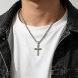 Men’s Twisted Rope Cross Necklace – Faith, Strength & Modern Devotion