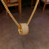 Iced-Out Barrel Pendant Necklace – Timeless Elegance & Sparkling Simplicity