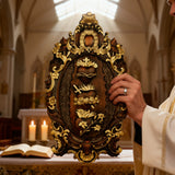 Holzfarbe Drei Heilige Herzen der Heiligen Familie Wandbehang Kunstwerk Personalisiertes religiöses Geschenk