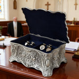A Beautiful Testament to Faith: The Last Supper Jewelry Box