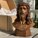 Boxwood Jesus Crown with Thorns Half-Length Desktop Ornament - craftsmanship detail