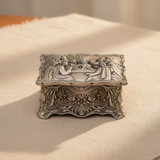 A Beautiful Testament to Faith: The Last Supper Jewelry Box