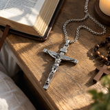 S925K Silver Jesus Crucifix Pendant | A Tangible Reminder of His Love
