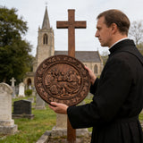The Last Supper Round Wooden Sculpture