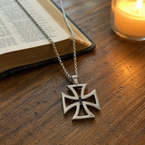 Men's Hollow Maltese Cross Stainless Steel Necklace, Vintage Knight Pendant Box Chain For Men