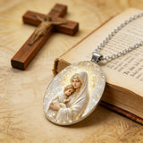 Madonna and Child Oval Necklace – A Timeless Embrace of Divine Love