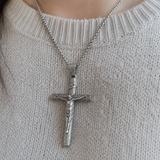 S925K Silver Cross Necklace: Embodiment of the Light of Faith