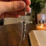 S925K Silver Jesus Crucifix Pendant | A Tangible Reminder of His Love - design detail