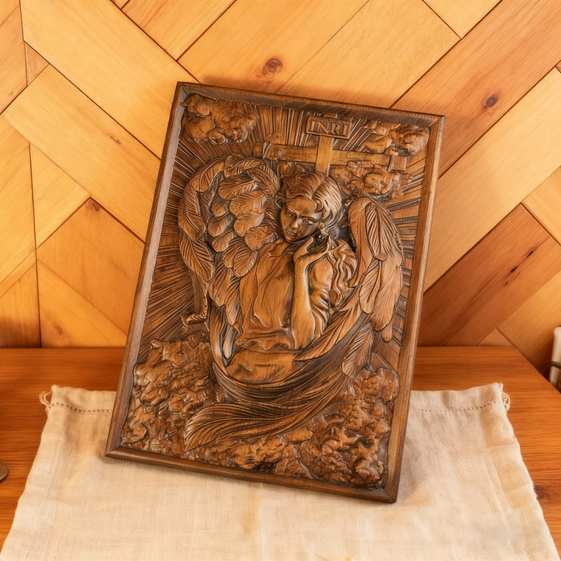 🌟 Archangel Chamuel Wood Carving – Angel of Peaceful Relationships 🌟