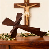 Modern Wooden Wall Cross: A Contemporary Symbol of Faith & Craftsmanship