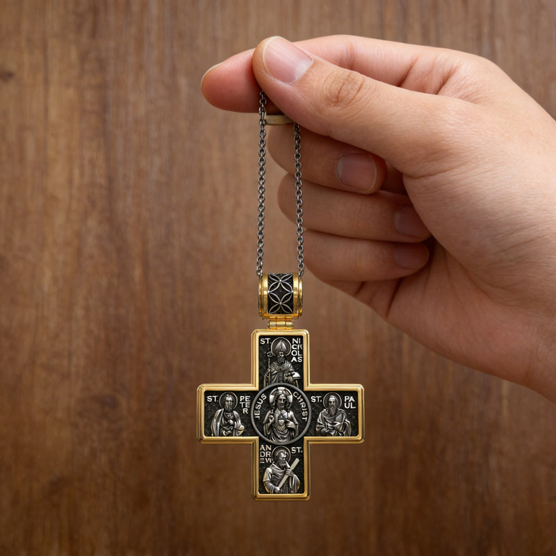 Cross pendant craftsmanship detail