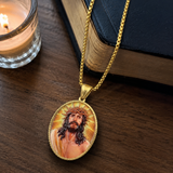 3D Embossed Enamel Crown of Thorns Jesus Oval Stainless Steel Necklace