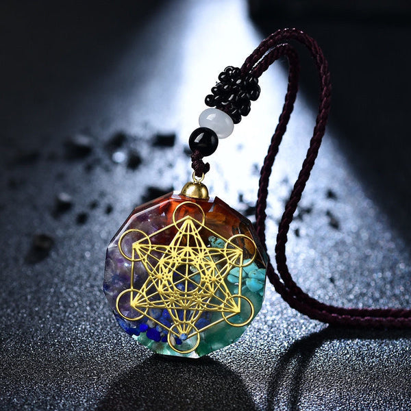 Metatron Colorful Irregular Natural Stone Yoga Stone Colorful Stone Pendant Set Crushed Stone Resin Necklace