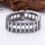 Dragon bone titanium steel creative skeleton dragon head wolf head stainless steel bracelet bracelet