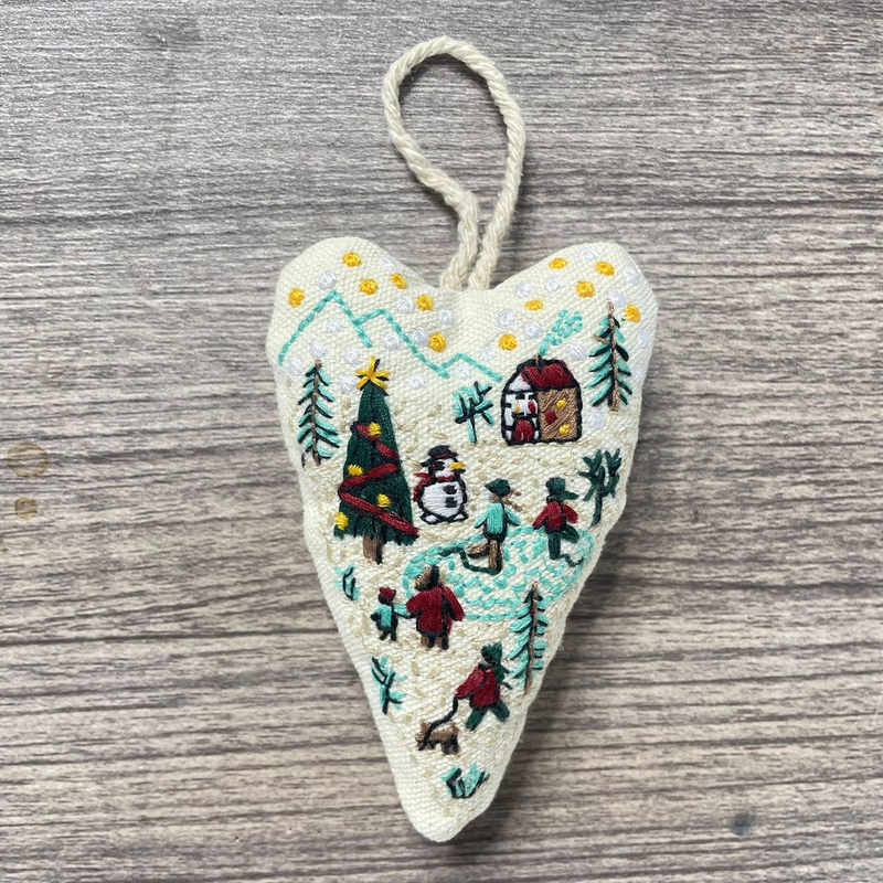 Hand-Embroidered Christmas Heart Ornaments - Reindeer/Gingerbread Man Design for Christmas Tree