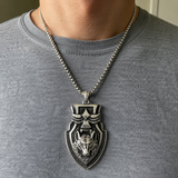 Vintage Shield Wolf & Eagle Stainless Steel Necklace, 3D Embossed Totem Pendant Box Chain for Men