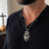 Vintage Shield Wolf & Eagle Stainless Steel Necklace, 3D Embossed Totem Pendant Box Chain for Men