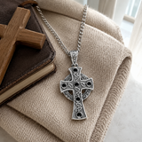 Vintage Celtic Cross Necklace with Black Stones – A Timeless Symbol of Faith