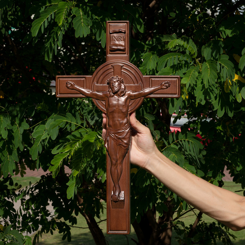 Bgcopper INRI Wood Carving Crucifix