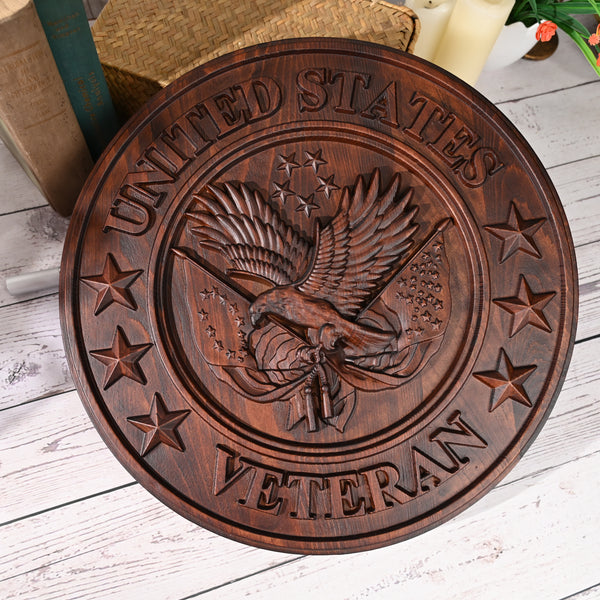 "I'm a Veteran" Roundel Woodcarving - A Tribute to All Veterans