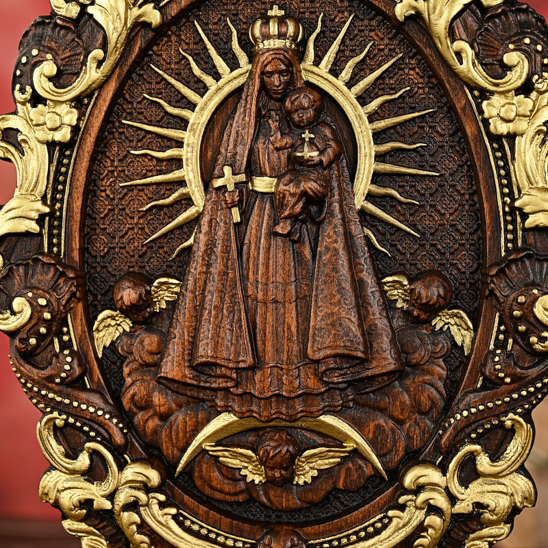 Madonna and Child Wooden Carving -- Gilt Carving Craftsmanship, Carrying the Light of Faith