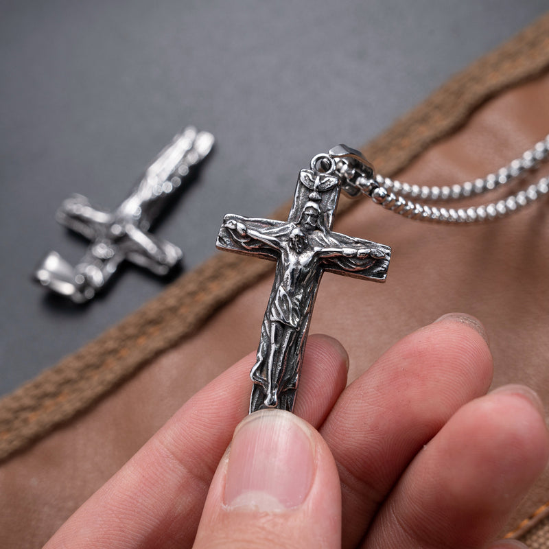Titanium Steel Trinity Cross Necklace (New Christmas Gift)