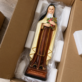 St. Thérèse of Lisieux Statue – 22.4" Little Flower of Jesus with Roses & Crucifix | Catholic Prayer & Home Altar Decor