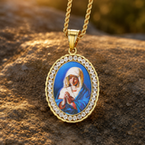 Iced Oval Praying Virgin Mary Portrait Pendant Necklace, 316L Stainless Steel Gold Plated Our Lady Medal Necklace With Rope Chain Religious Jewelry