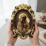 Feminine elegant gift presentation