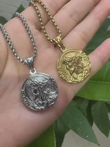 3D Embossed Jesus Christ Serenity Prayer Coin Pendant Necklace