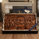 Realistic gift presentation