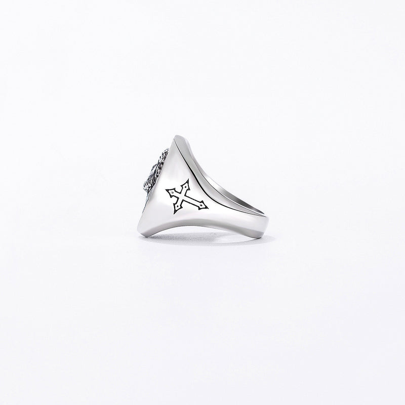 Follow the faith of the Jesus Crown of Thorns Ring