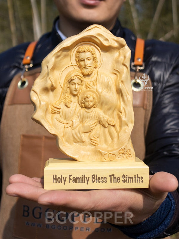 Southern European Boxwood Holy Family Blessing Ornament - Engraved with Your Surname