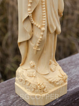 Southern European boxwood  Statue of Our Lady of Lourdes