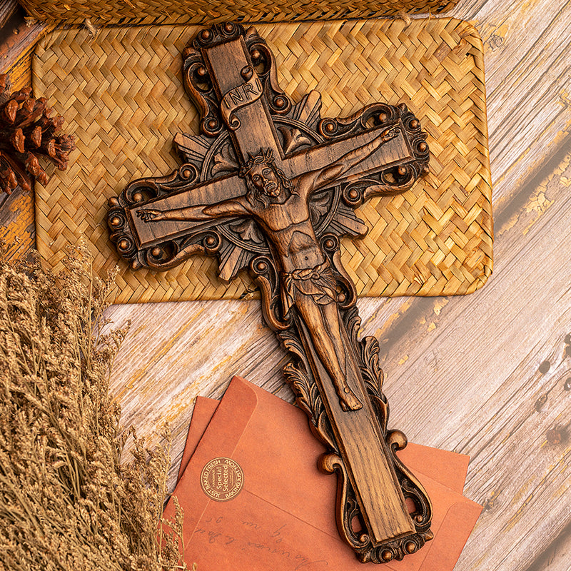 Kruzifix aus Eschenholz, Jesus Christus, hölzernes Kreuz Geschenk der Liebe