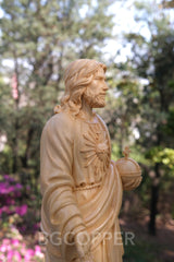 Sacred Heart of Jesus Statue Ornament, Christian Gift, Boxwood Hand Carving, Blessing of Jesus, Prayer Gift