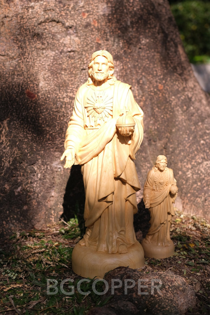 Sacred Heart of Jesus Statue Ornament, Christian Gift, Boxwood Hand Carving, Blessing of Jesus, Prayer Gift